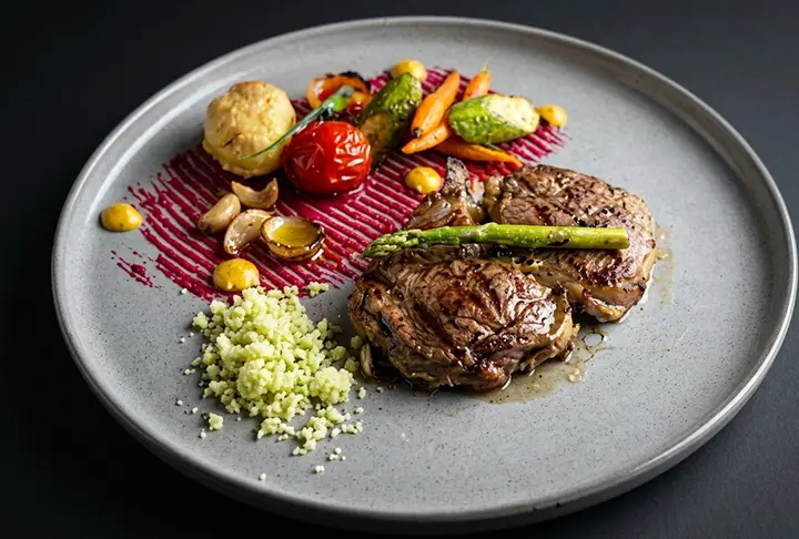 Entrecôte with Mustard Sauce